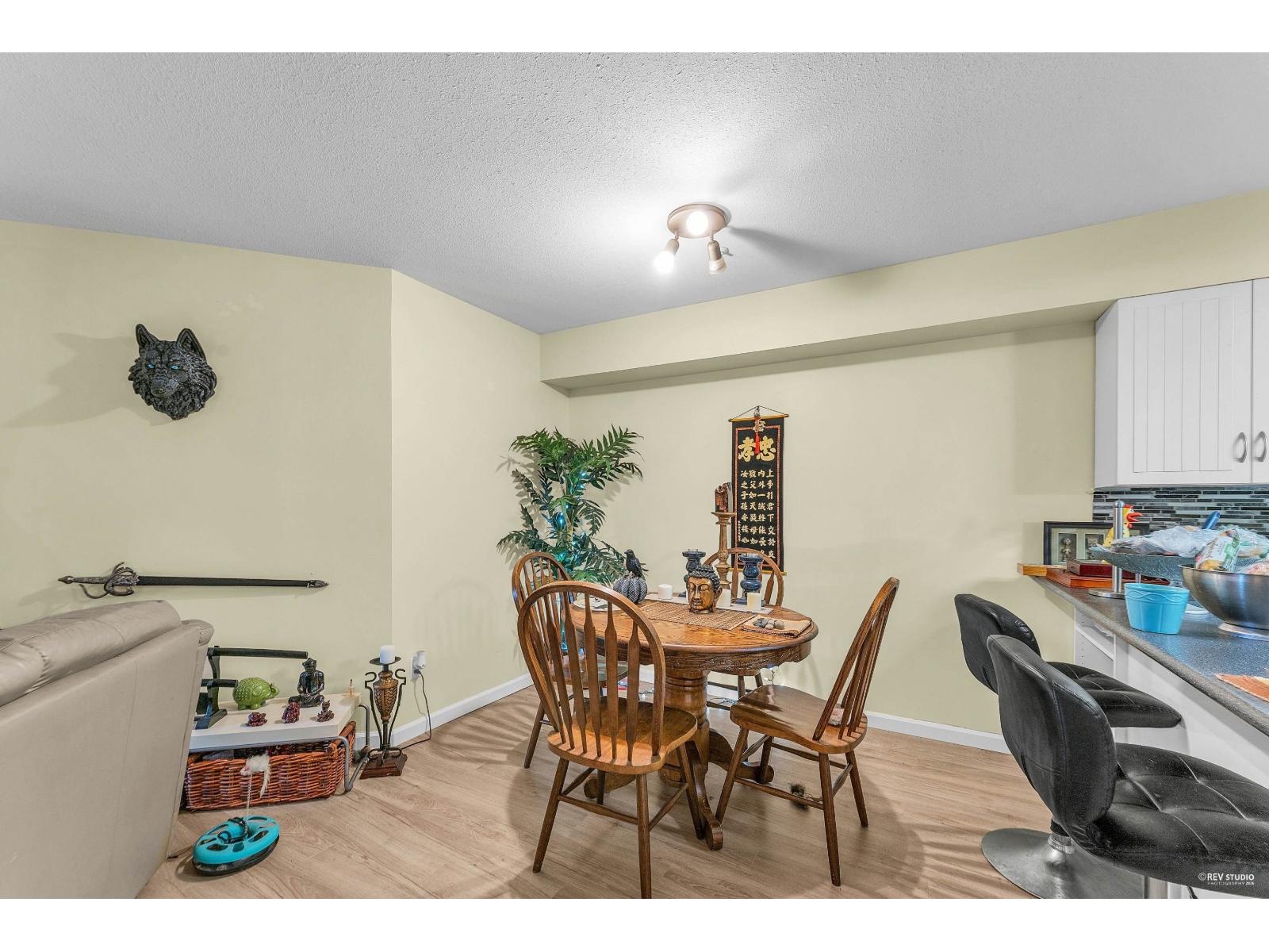 204 15233 PACIFIC AVENUE, White Rock