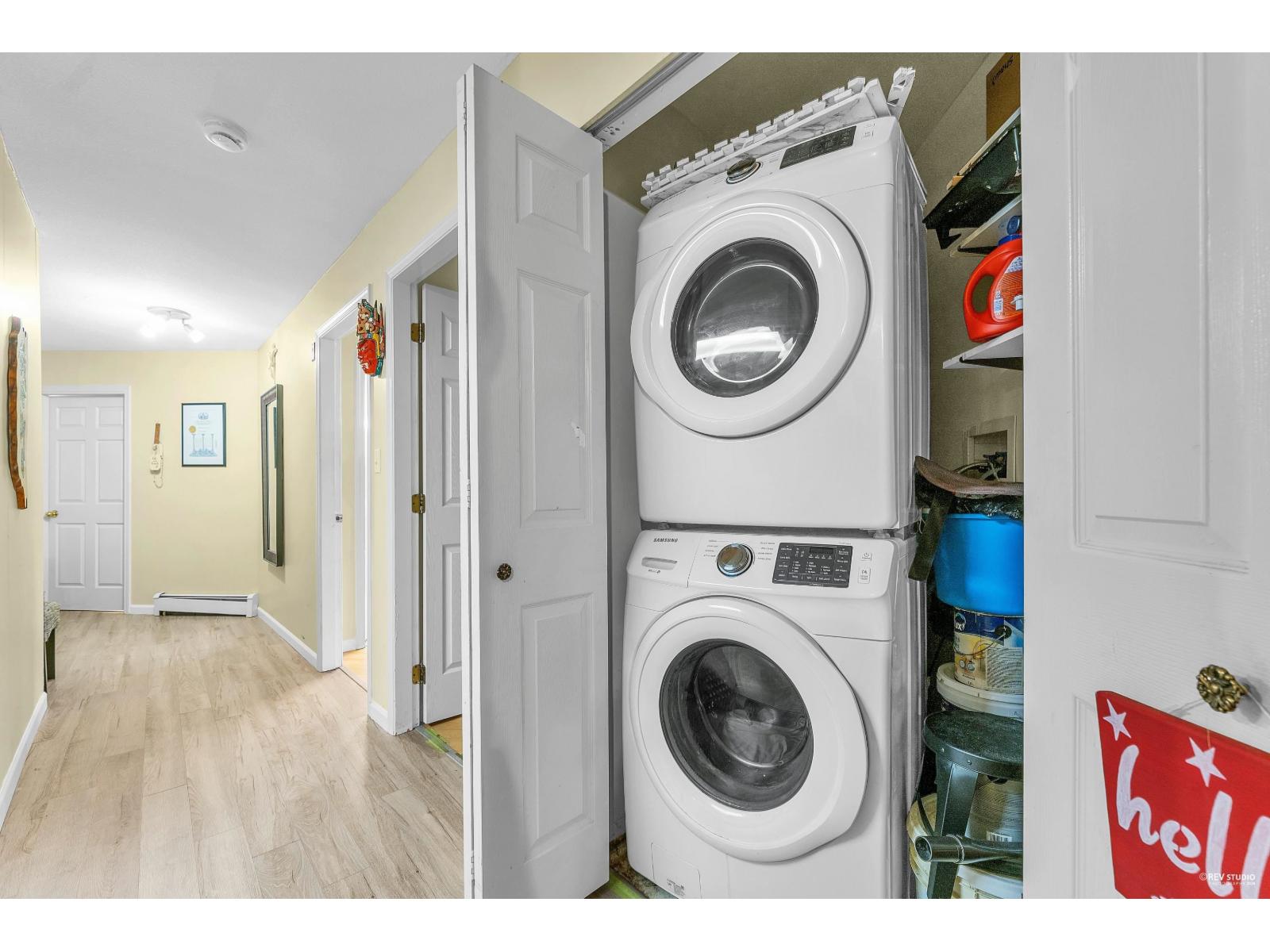 204 15233 PACIFIC AVENUE, White Rock