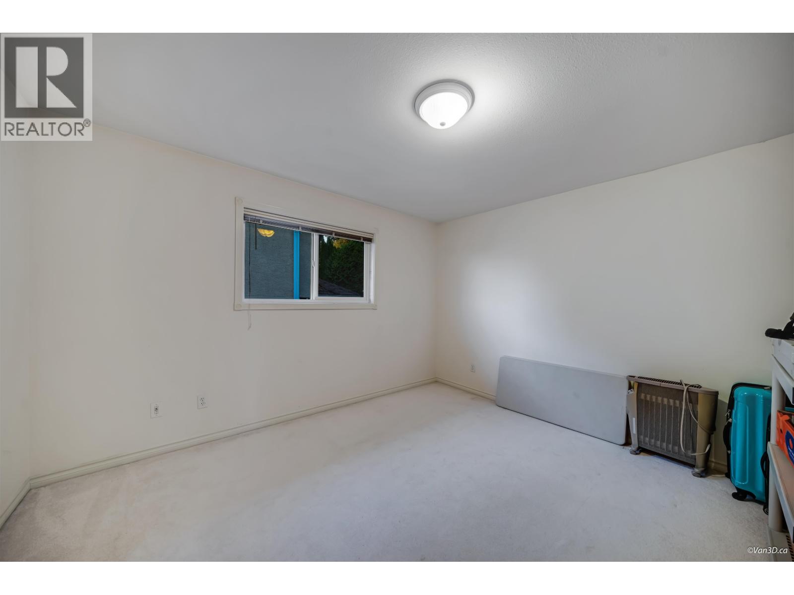 2599 DIAMOND CRESCENT, Coquitlam