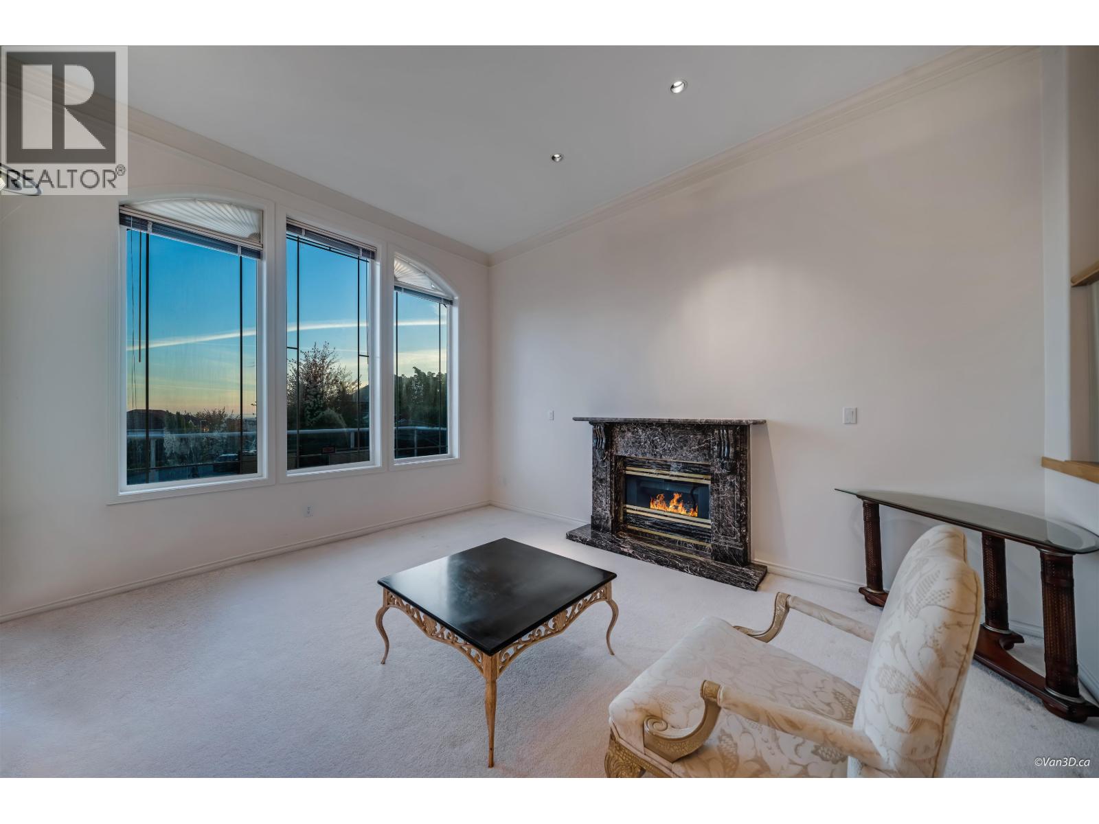 2599 DIAMOND CRESCENT, Coquitlam