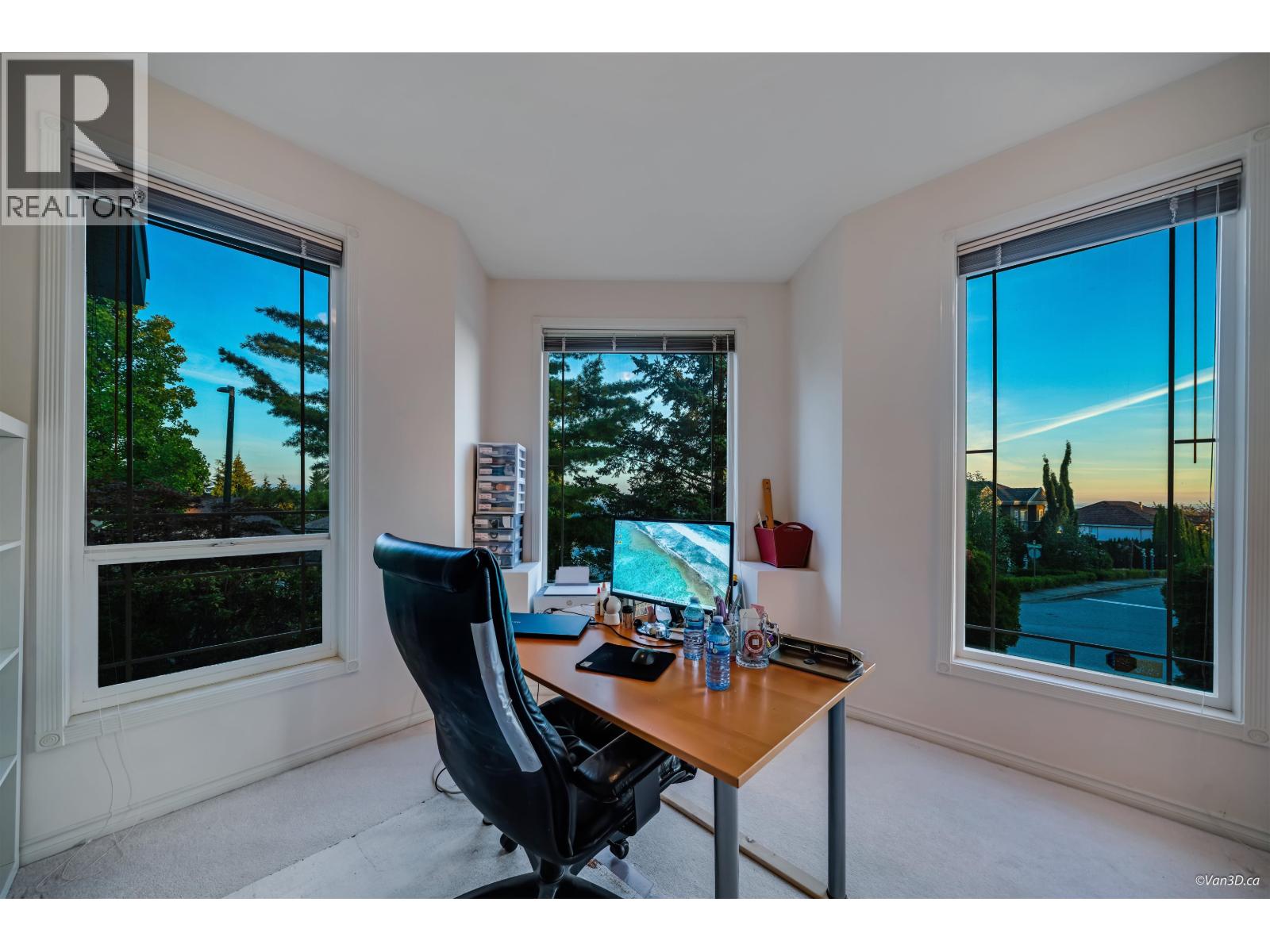 2599 DIAMOND CRESCENT, Coquitlam