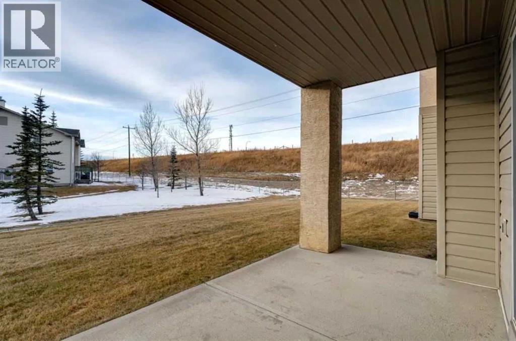 Single Family House for Sale in   Citadel Meadow Point NW Citadel Calgary 