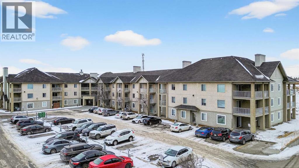 Single Family House for Sale in   Citadel Meadow Point NW Citadel Calgary 