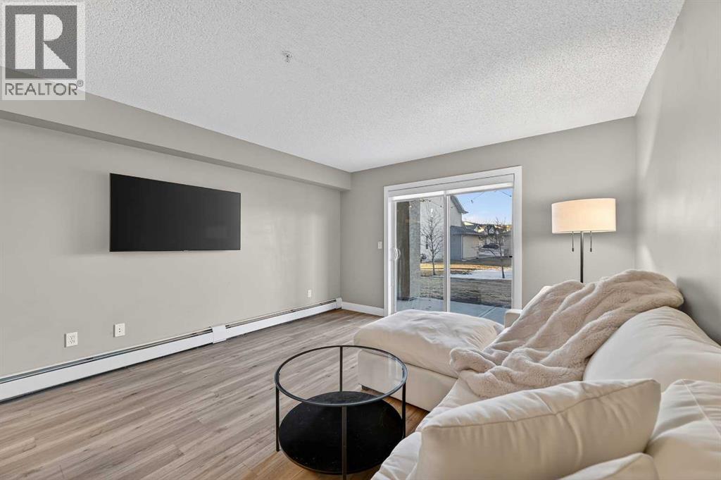 Single Family House for Sale in   Citadel Meadow Point NW Citadel Calgary 