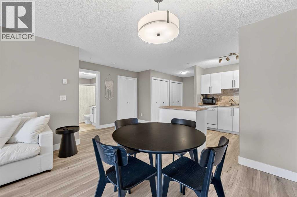 Single Family House for Sale in   Citadel Meadow Point NW Citadel Calgary 