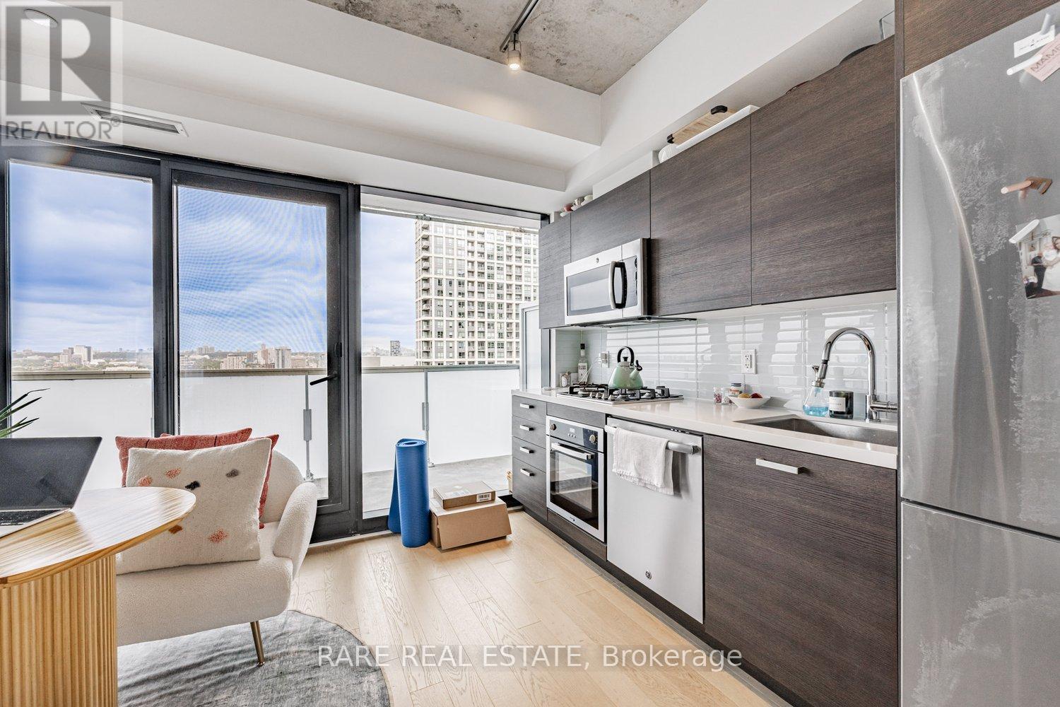#2404 11 CHARLOTTE STREET - 14