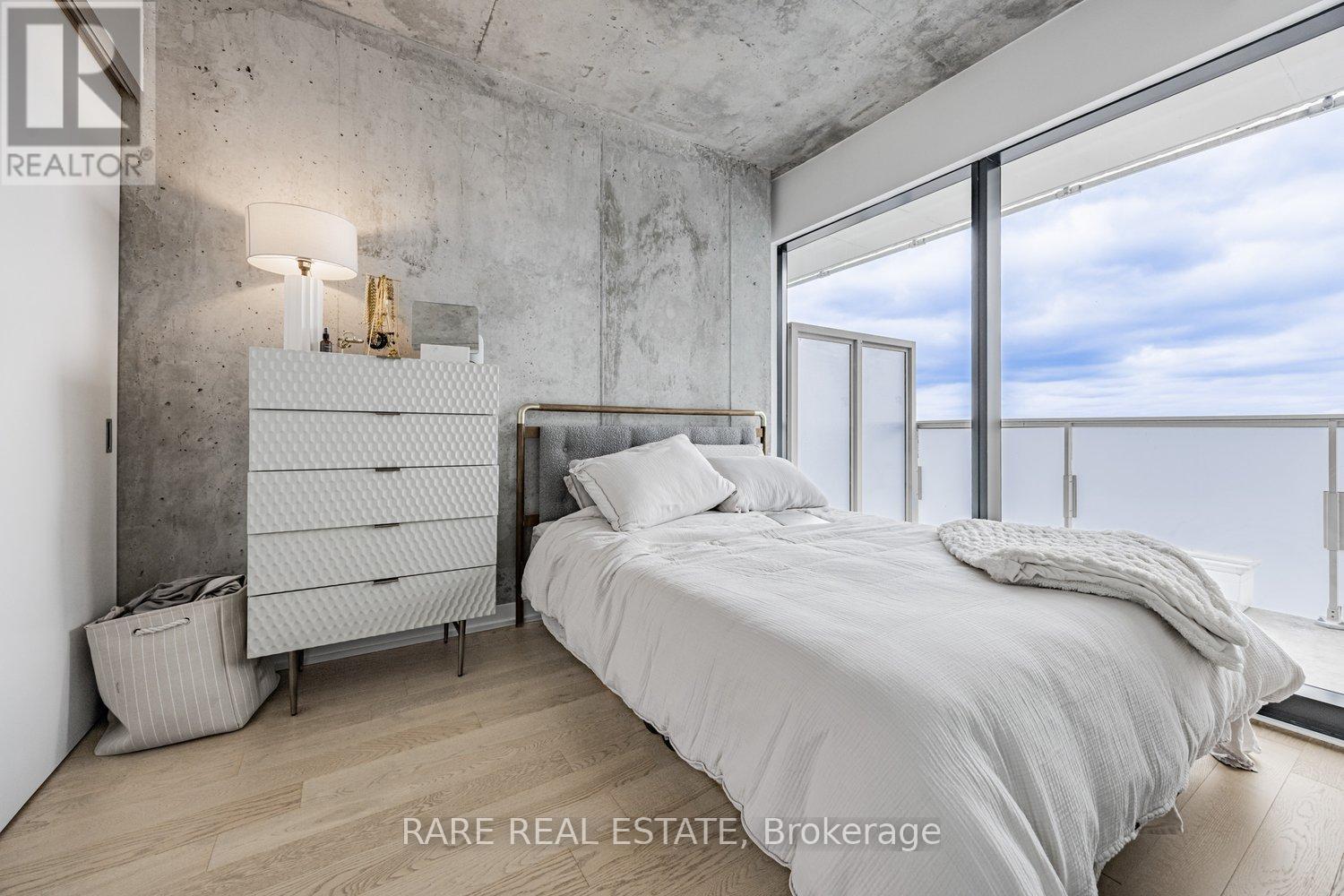 #2404 11 CHARLOTTE STREET - 20
