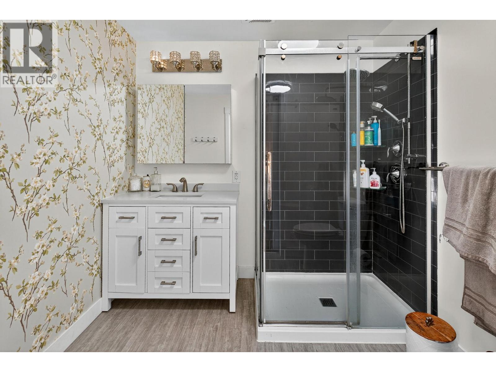 107 1050 Springfield Road, Kelowna