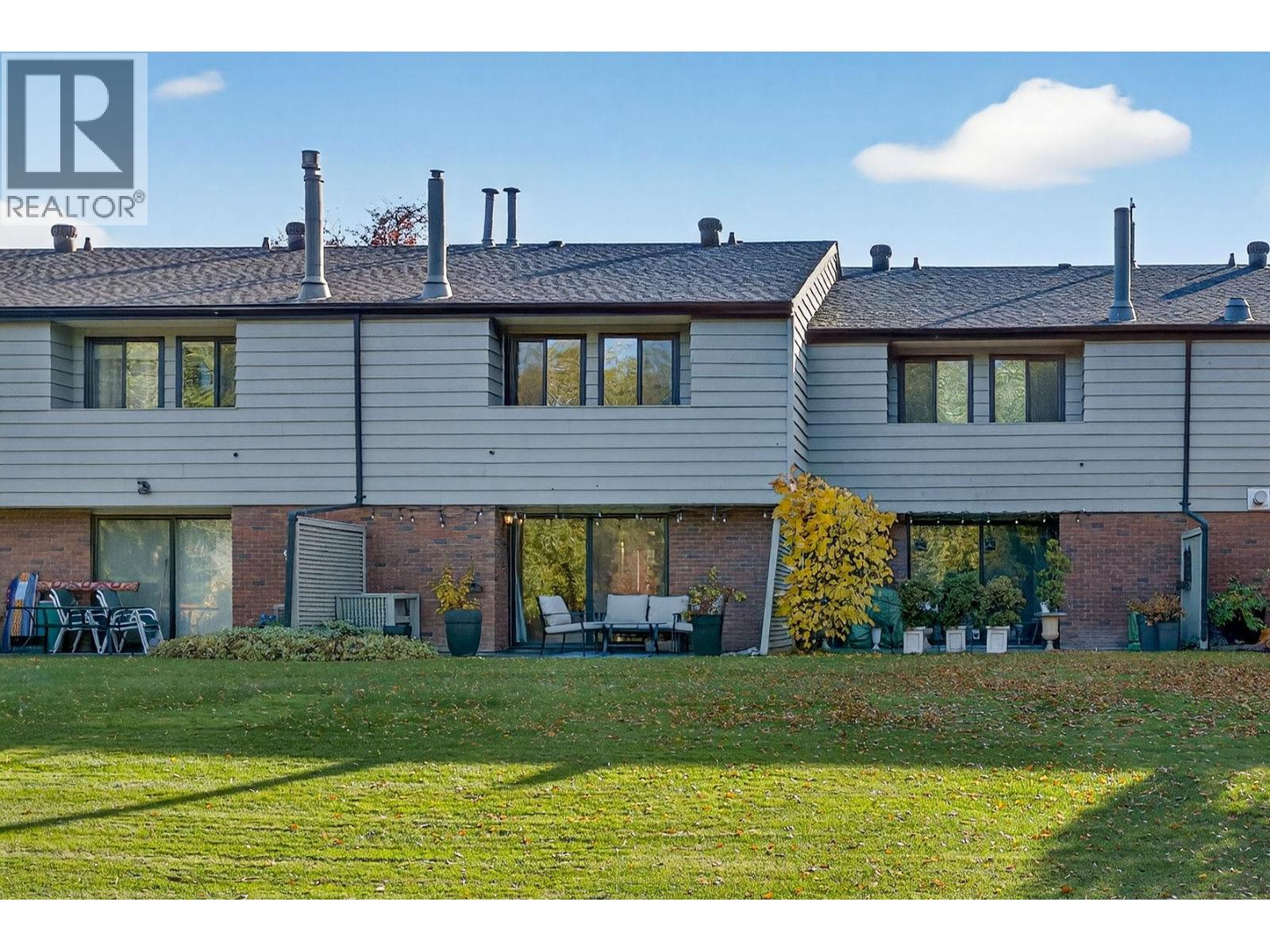 107 1050 Springfield Road, Kelowna