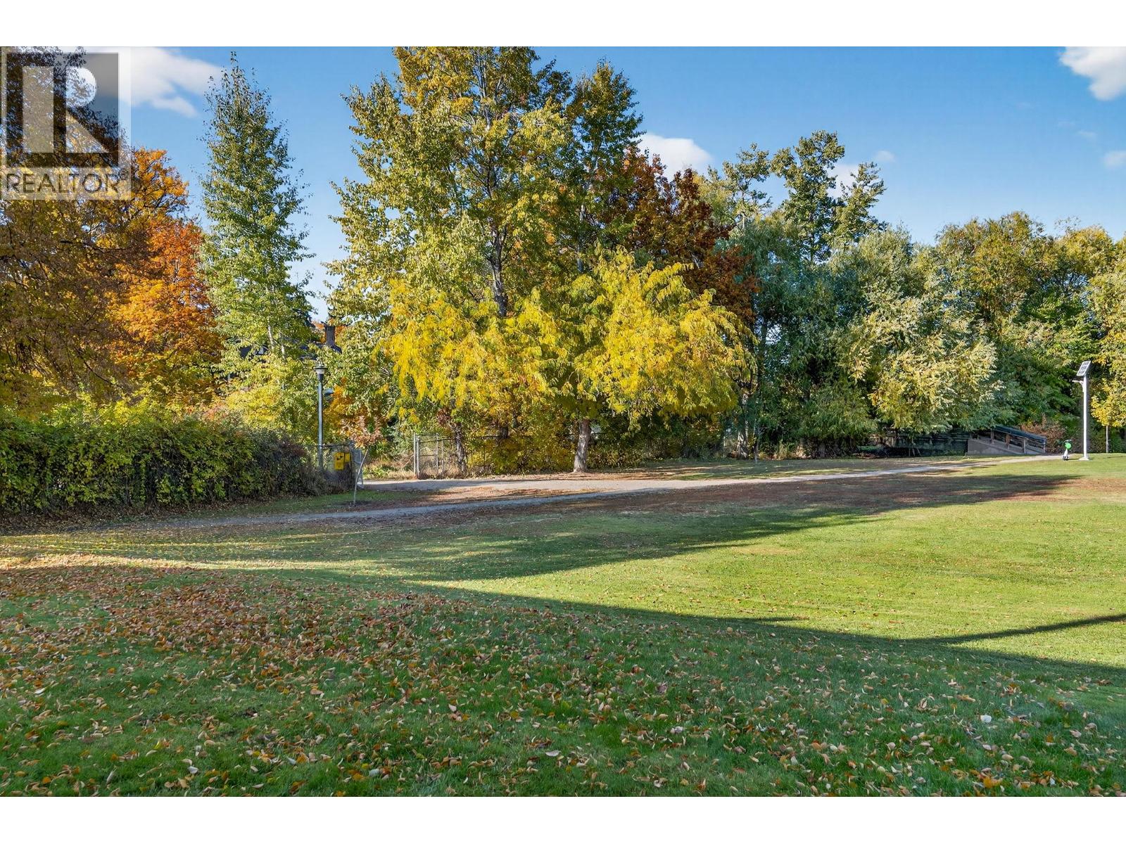 107 1050 Springfield Road, Kelowna