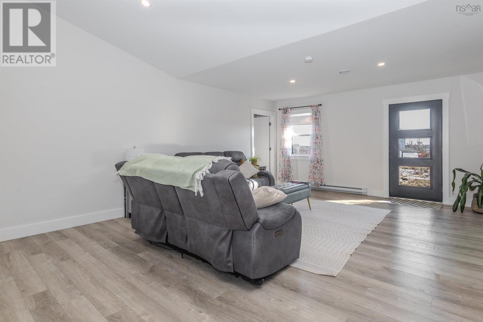 Property 4 of 30 of 29 Amy Street