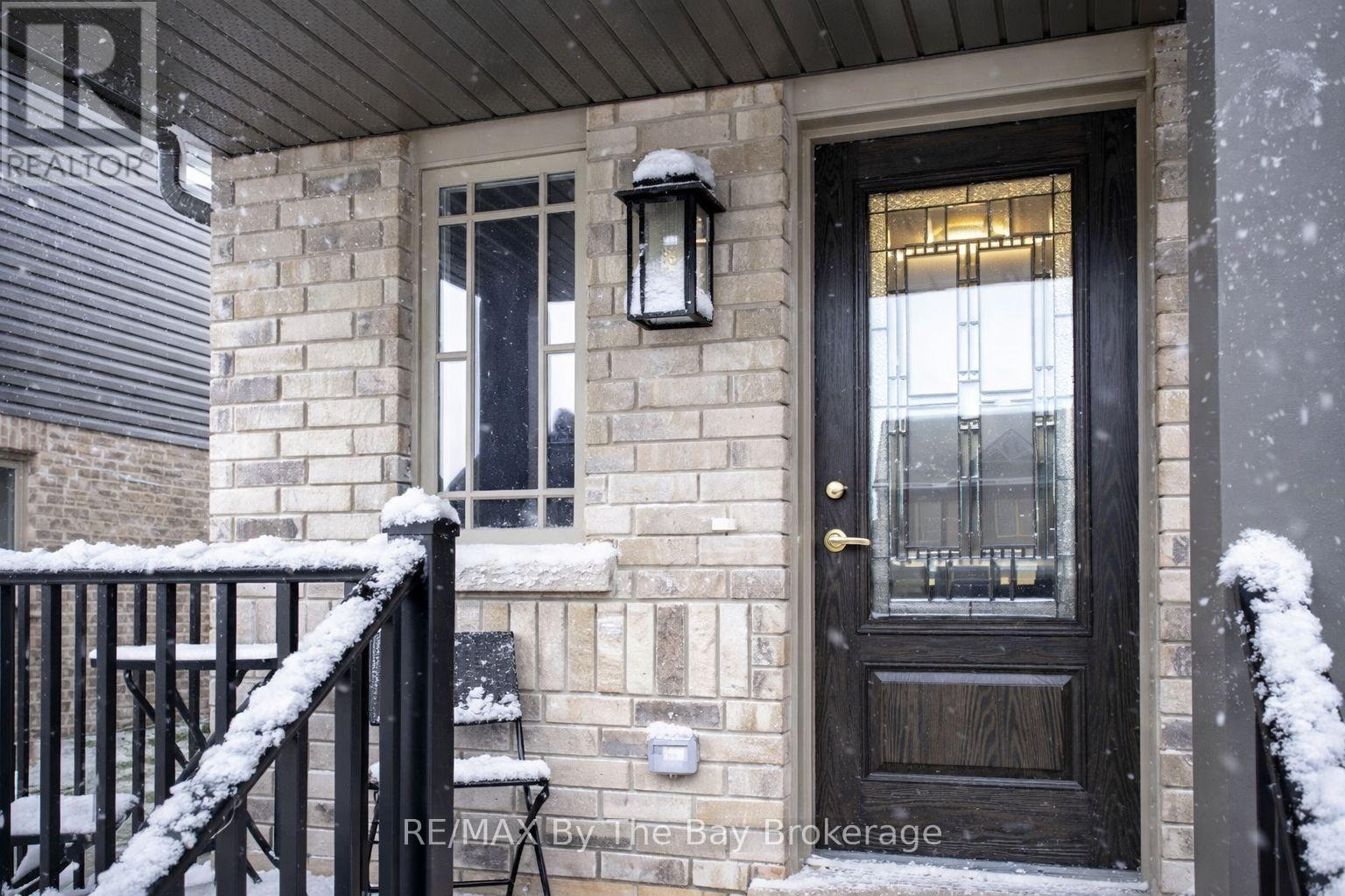 131 STONEBROOK WAY - Photo 3 of 21, Grey Highlands, Ontario