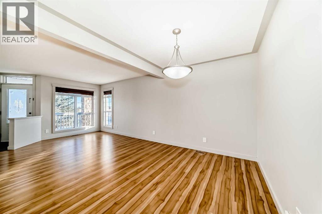 Single Family House for Sale in  Sherwood Boulevard NW Sherwood Calgary 