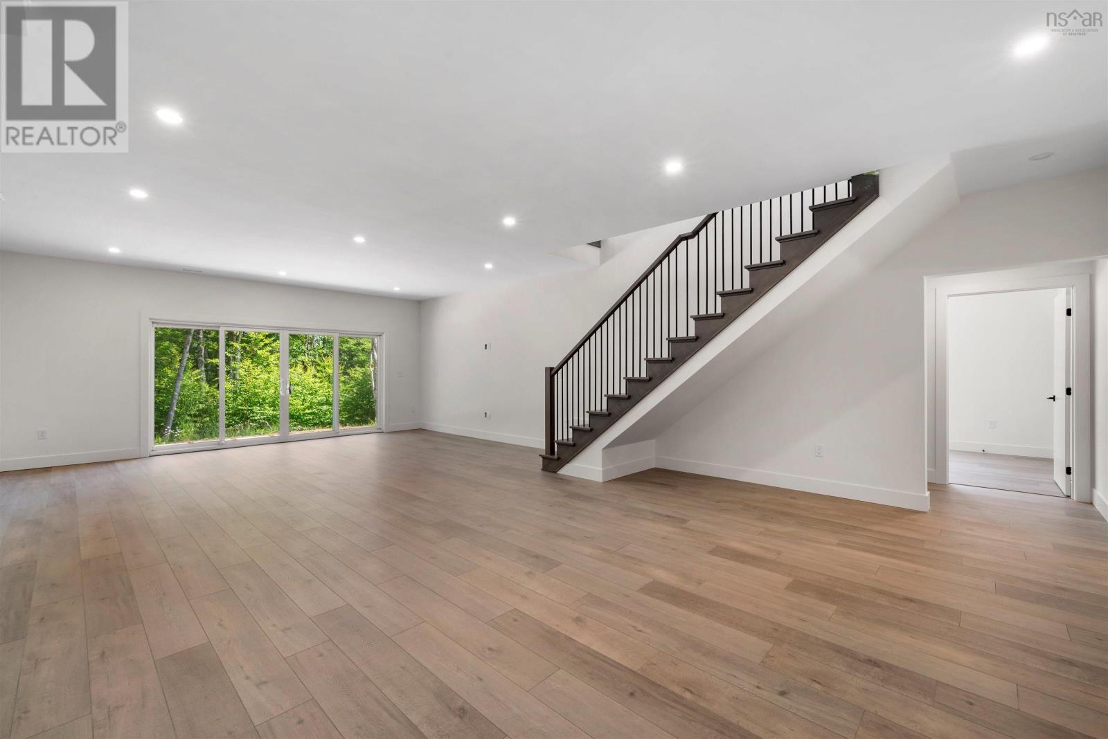 Property 21 of 31 of 171 Carnoustie Drive