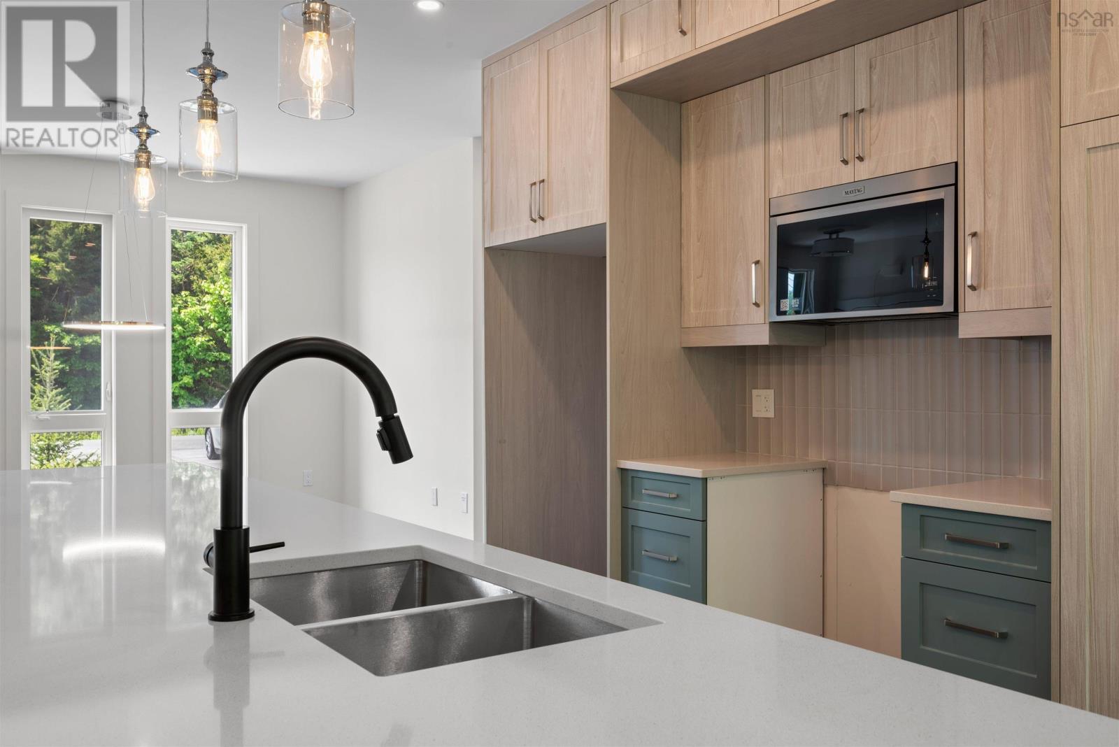 Property 5 of 31 of 171 Carnoustie Drive