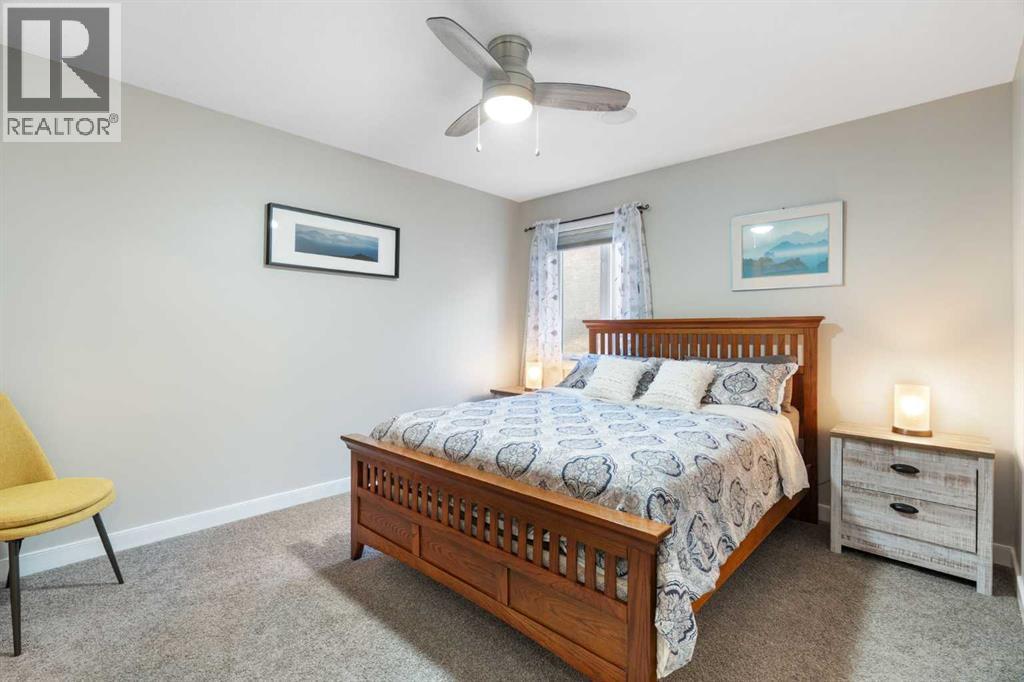 Single Family House for Sale in    Avenue SW Windsor Park Calgary 