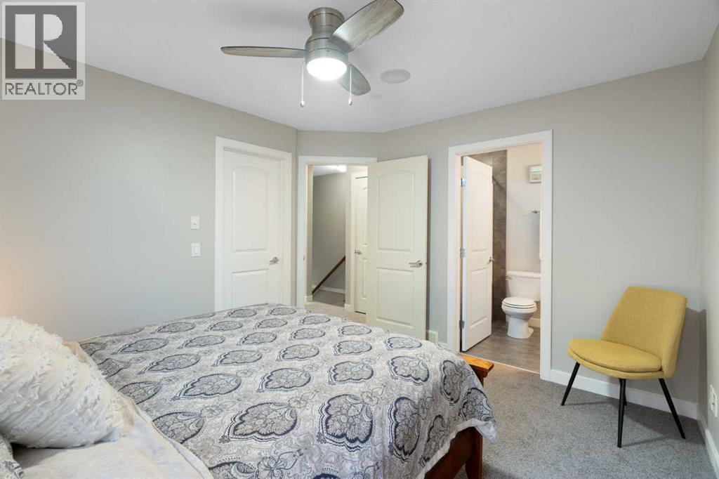 Single Family House for Sale in    Avenue SW Windsor Park Calgary 