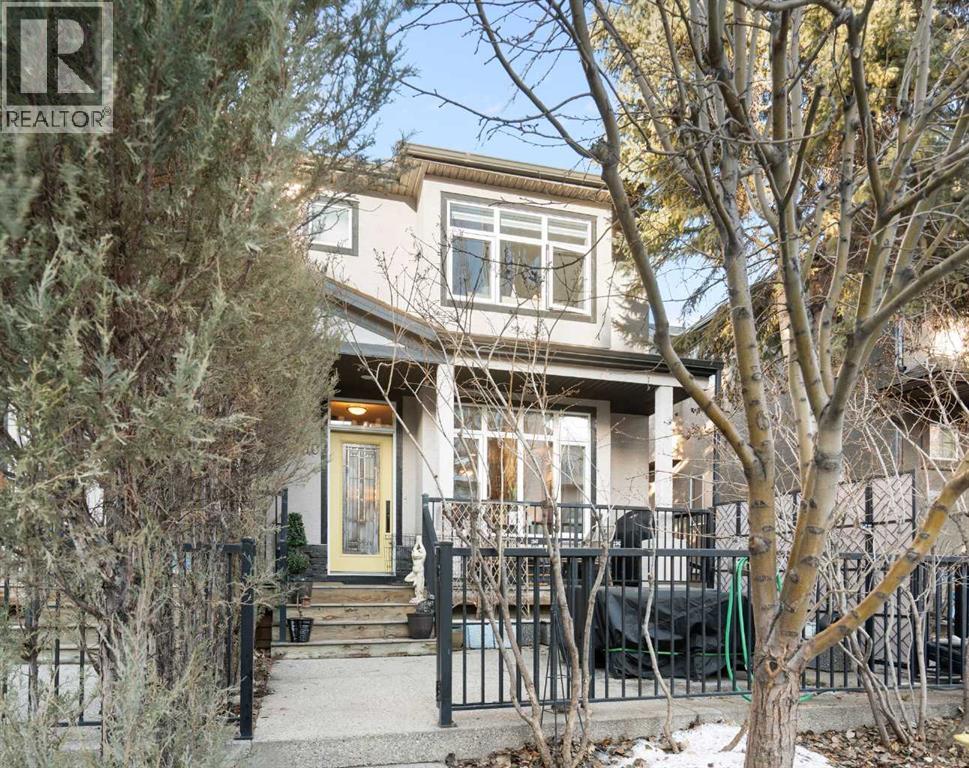 Single Family House for Sale in    Avenue SW Windsor Park Calgary 