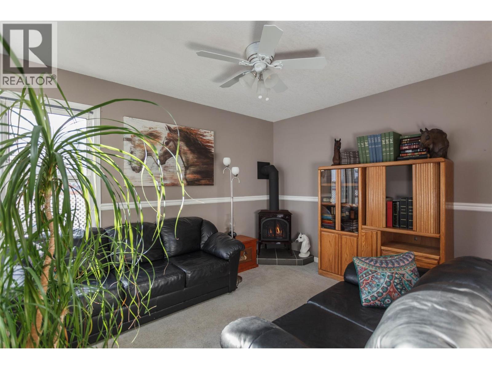 2094 Saddleview Avenue, Lumby