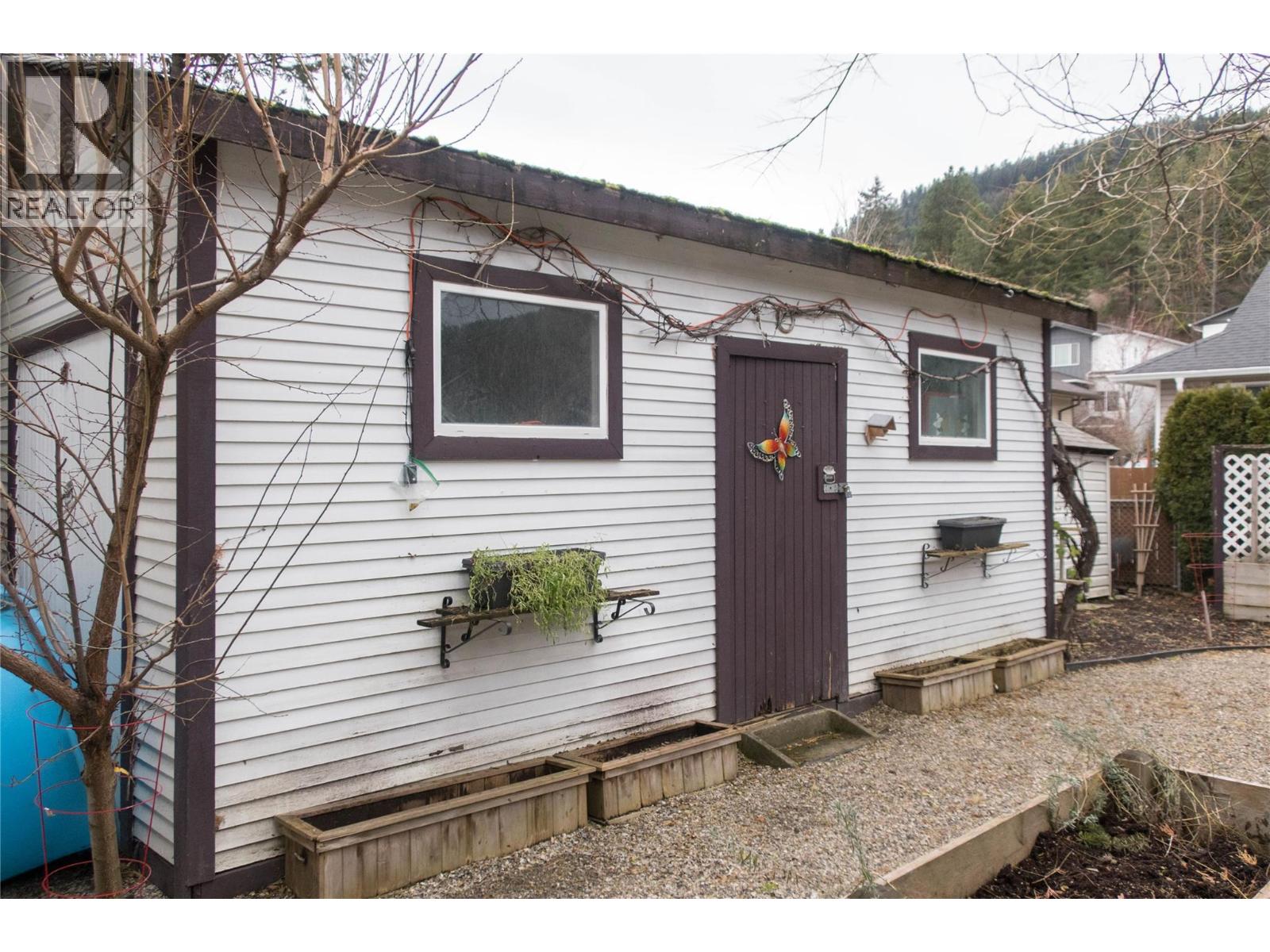 2094 Saddleview Avenue, Lumby