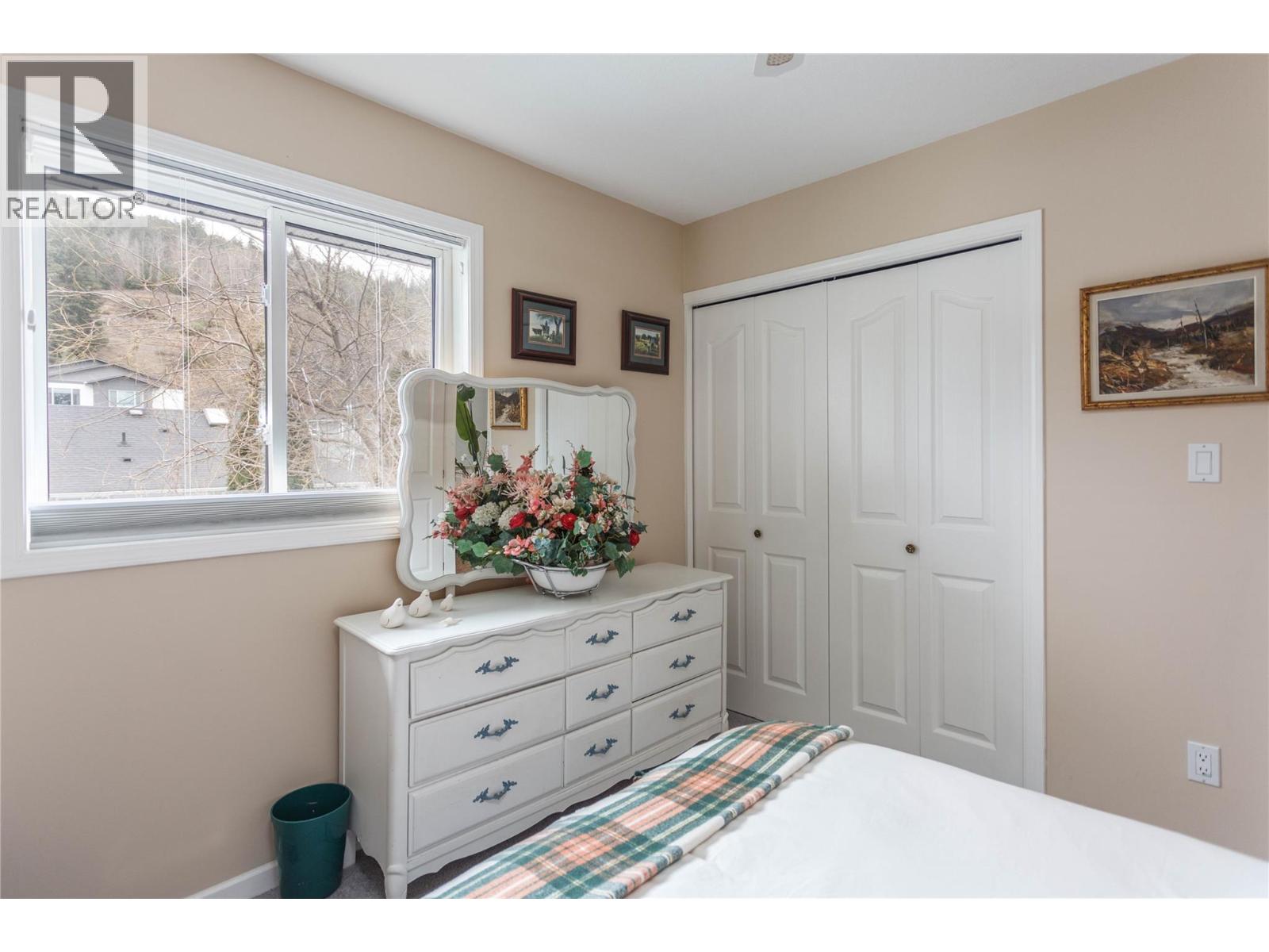 2094 Saddleview Avenue, Lumby