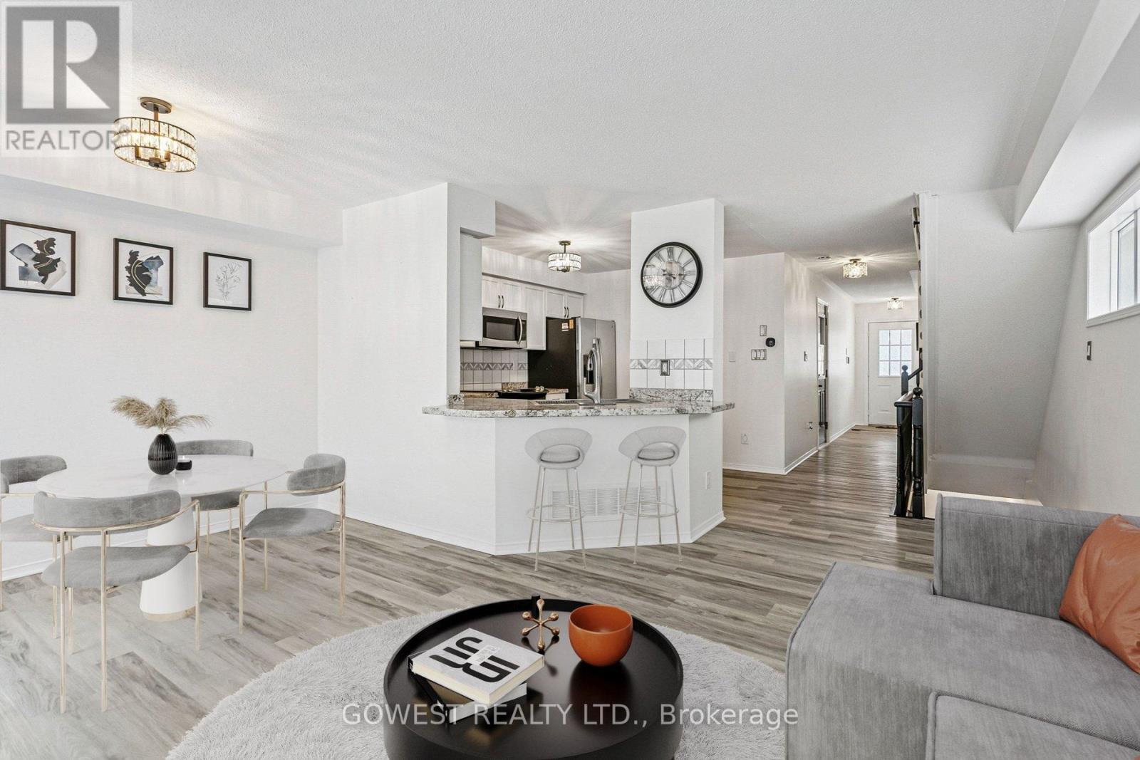 3150 Erin Centre Boulevard 14