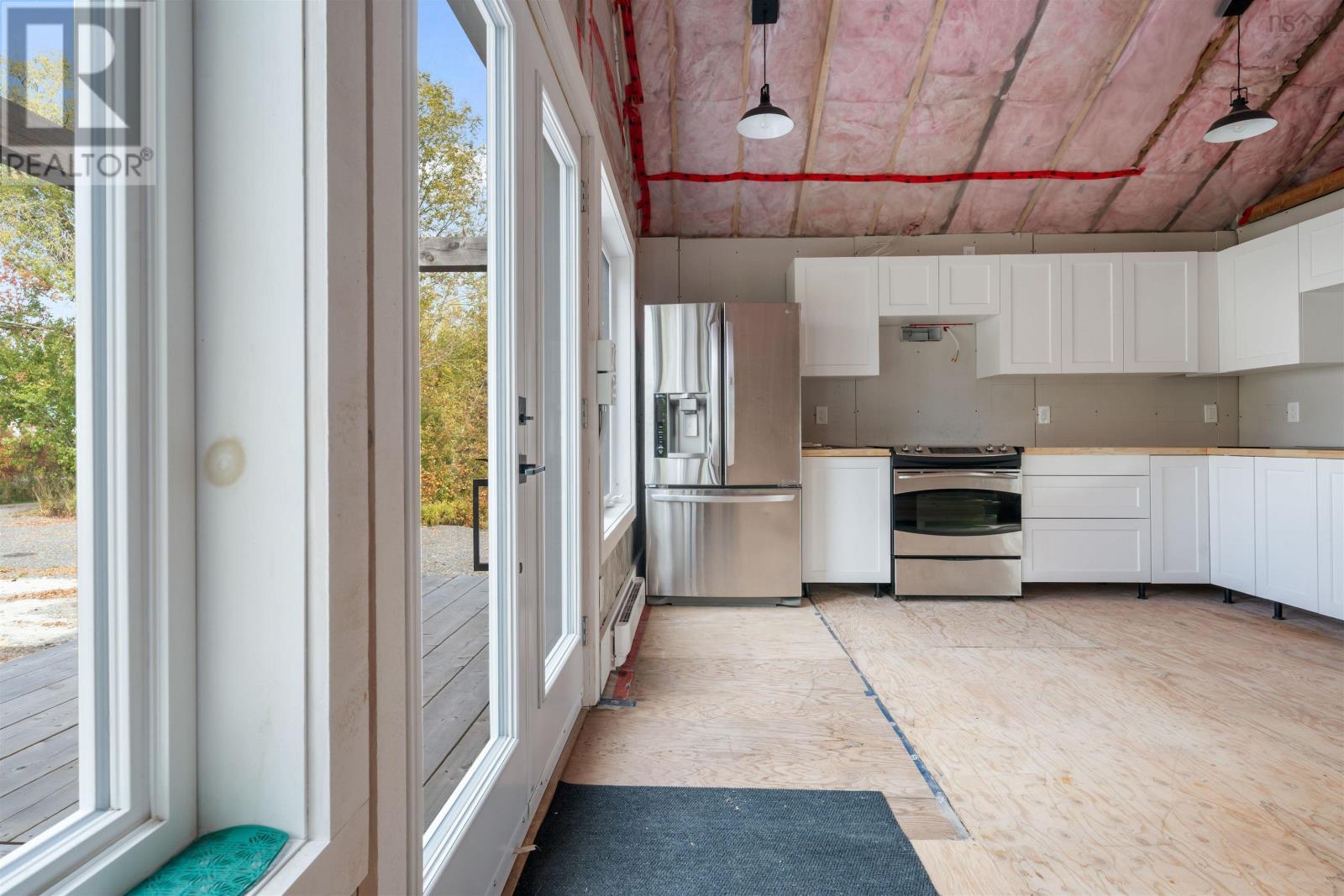 Property 19 of 40 of 15 Birch Lane