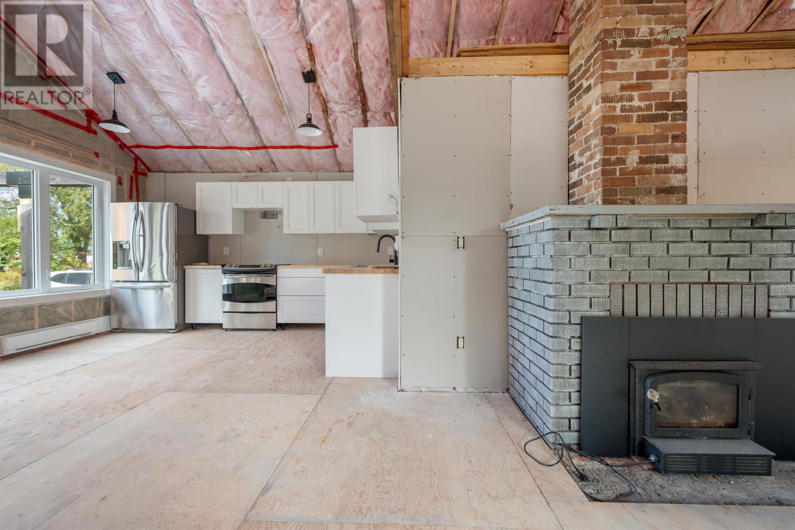 Property 22 of 40 of 15 Birch Lane