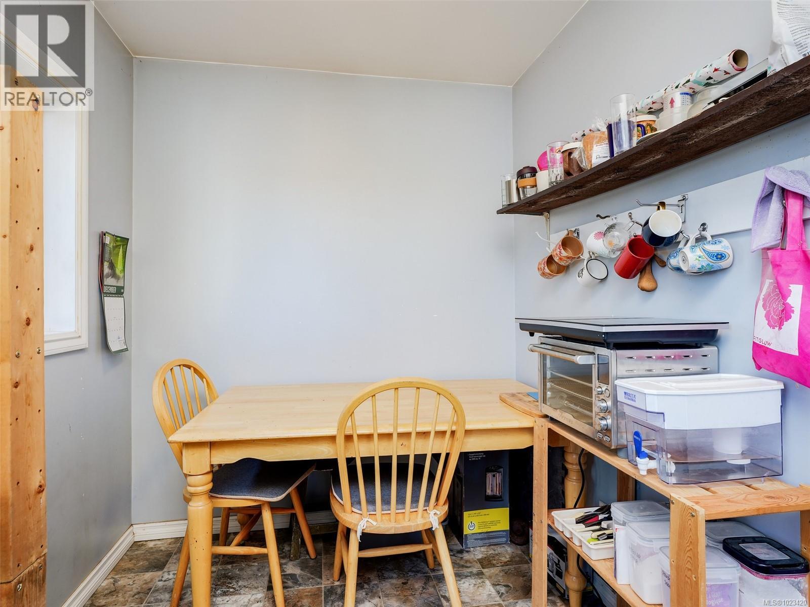 269 Glenairlie Dr, View Royal