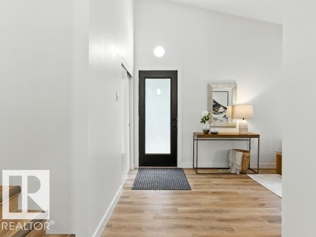 1 SYLVAN DR, St. Albert