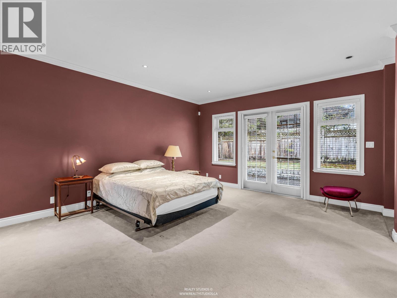 563 ESQUIMALT AVENUE, West Vancouver