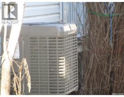 250 1st Avenue W, Bengough, SK S0C0K0 Photo 29