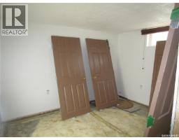 250 1st Avenue W, Bengough, SK S0C0K0 Photo 16