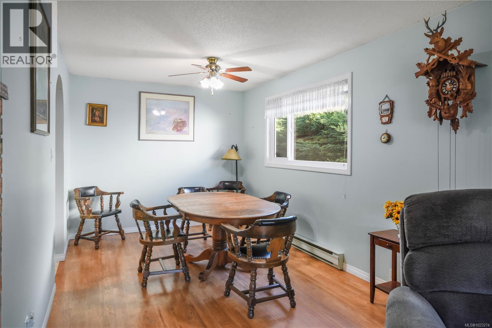 315 Peacock St, Parksville