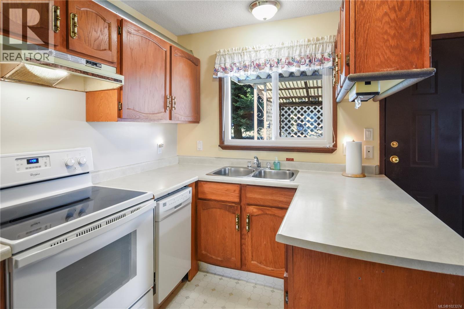 315 Peacock St, Parksville