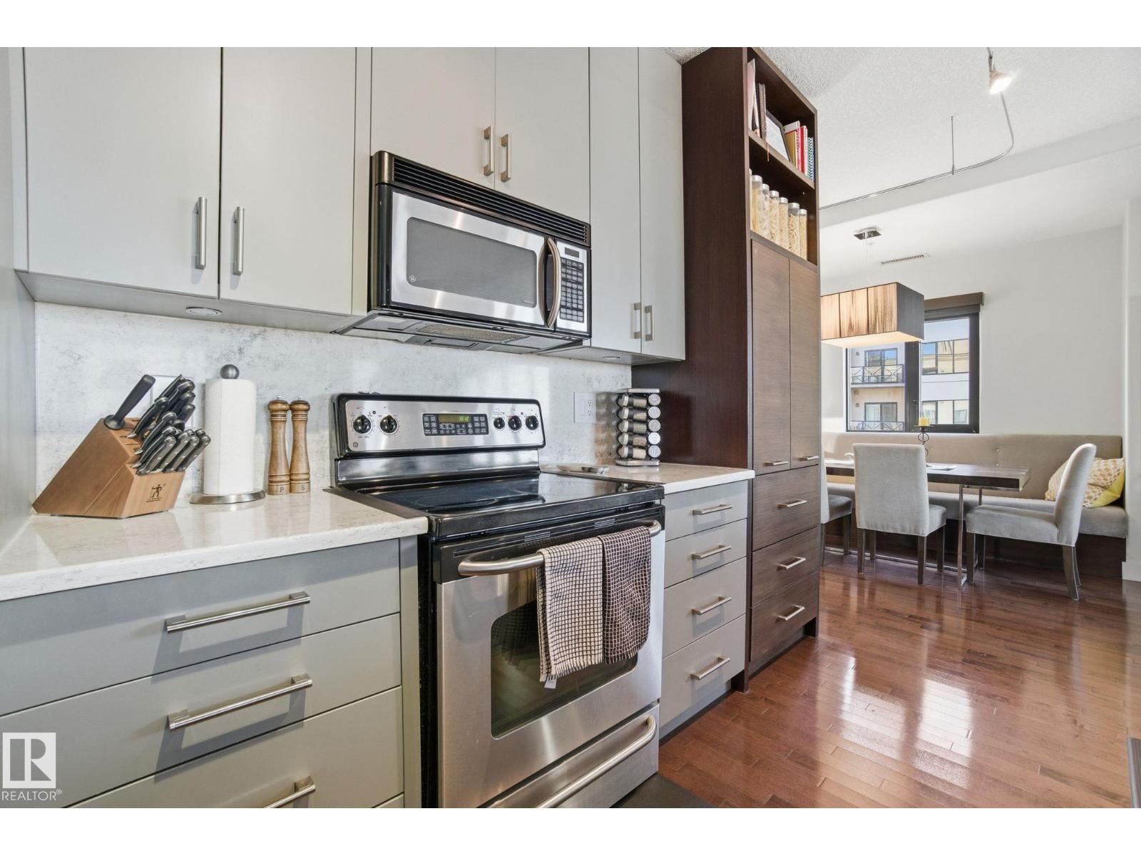 #1102 10319 111 ST NW, Edmonton