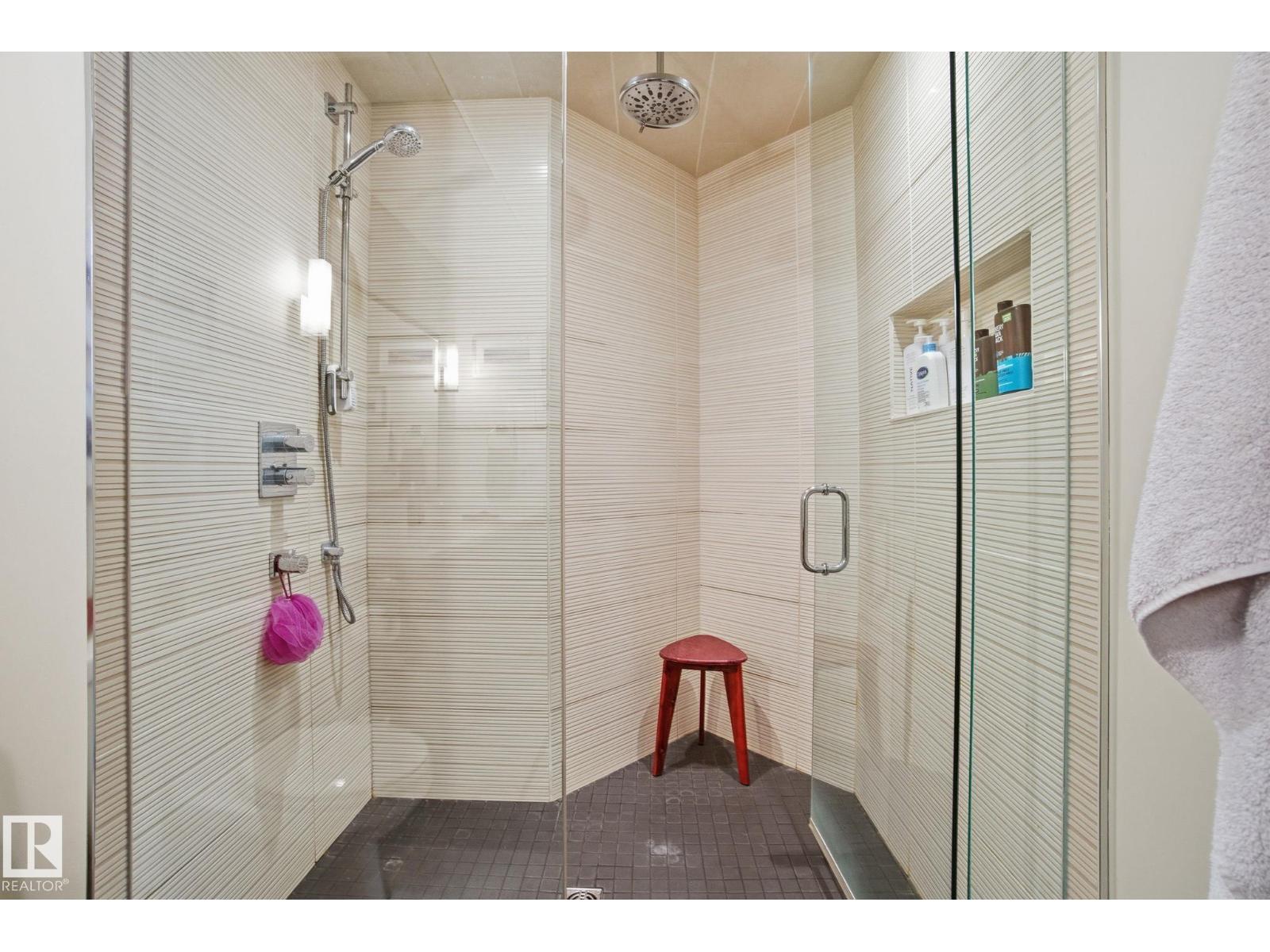 #1102 10319 111 ST NW, Edmonton