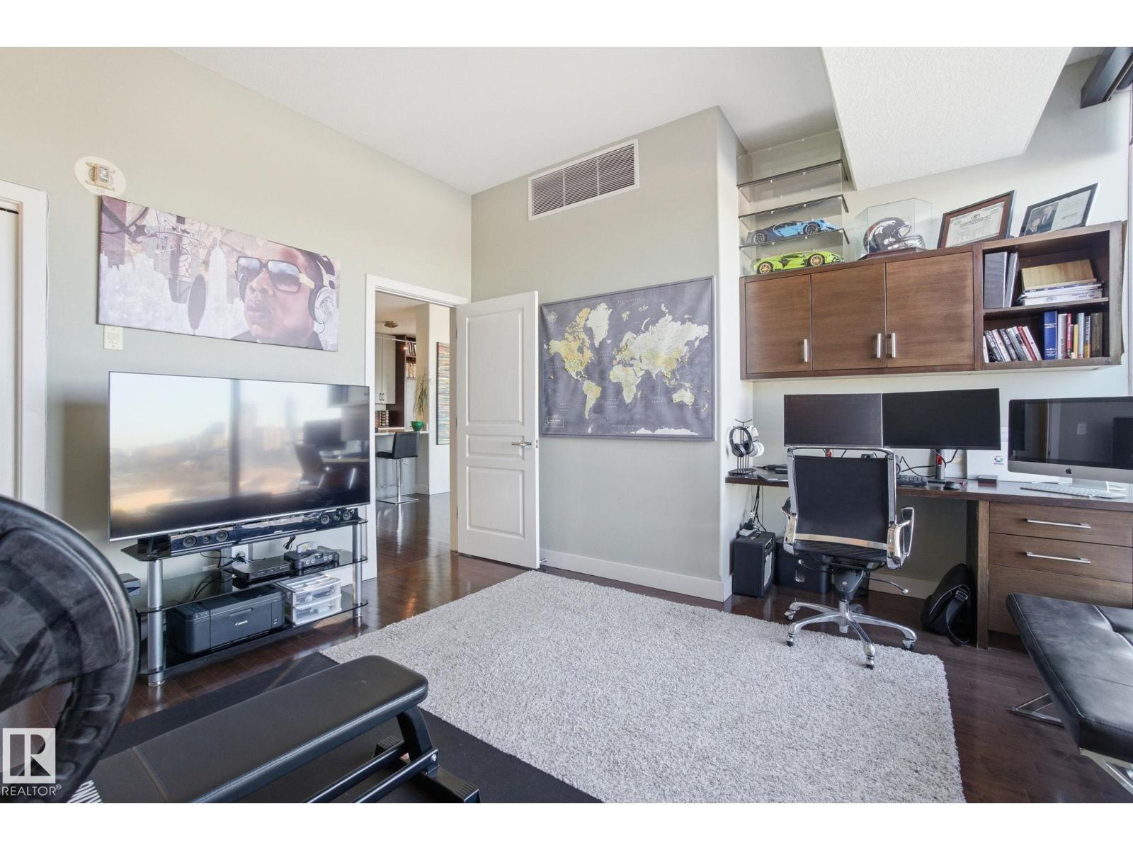 #1102 10319 111 ST NW, Edmonton