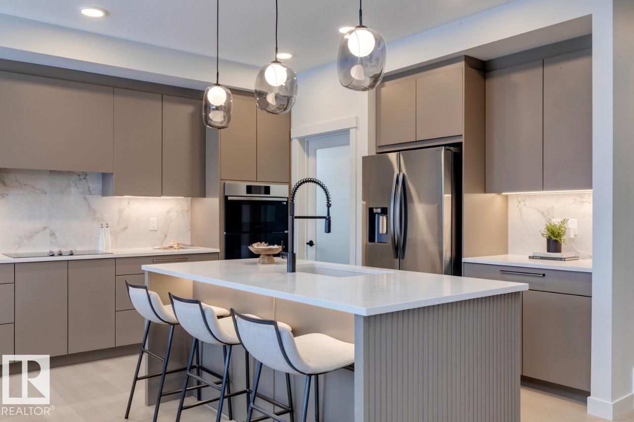 3280 Chernowski WY SW, Edmonton