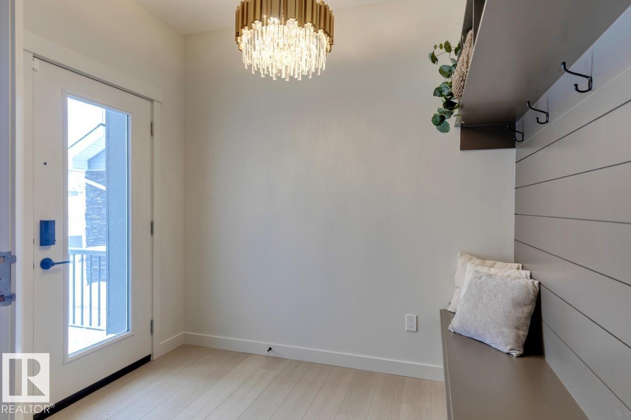 3280 Chernowski WY SW, Edmonton