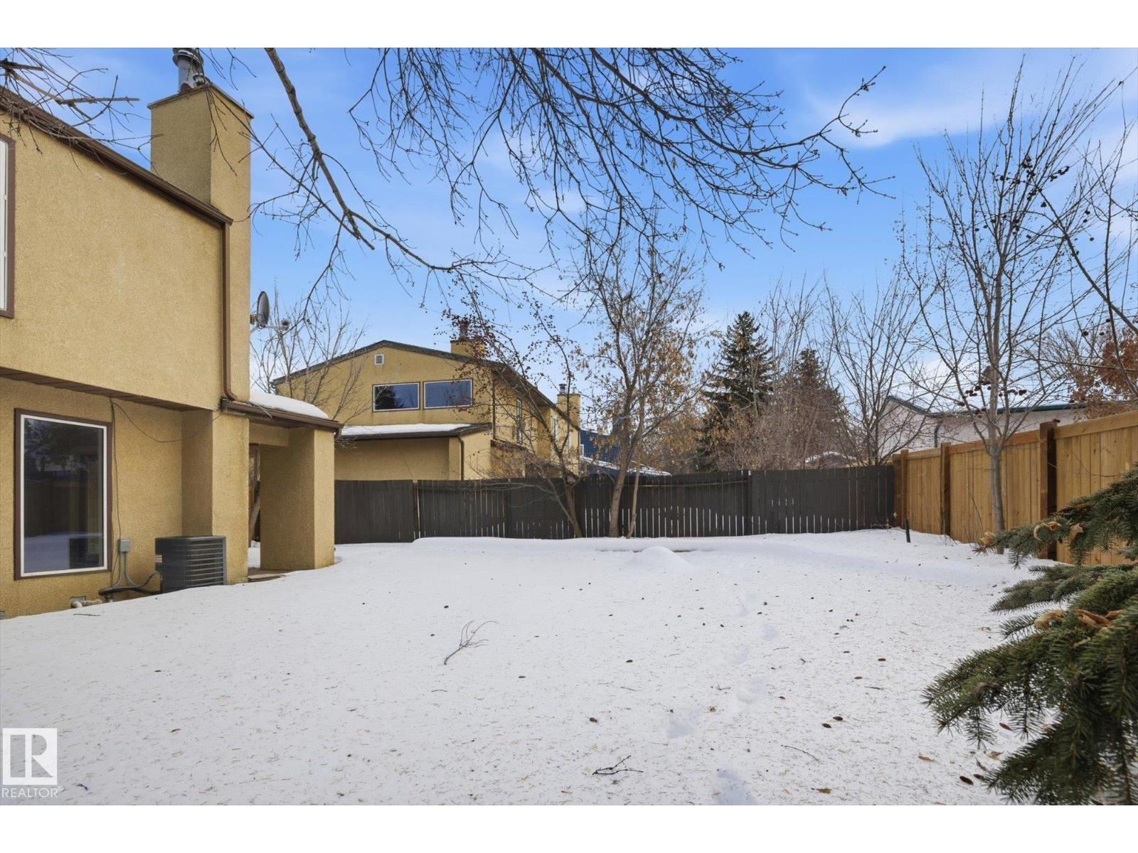 59 WOODLANDS RD, St. Albert