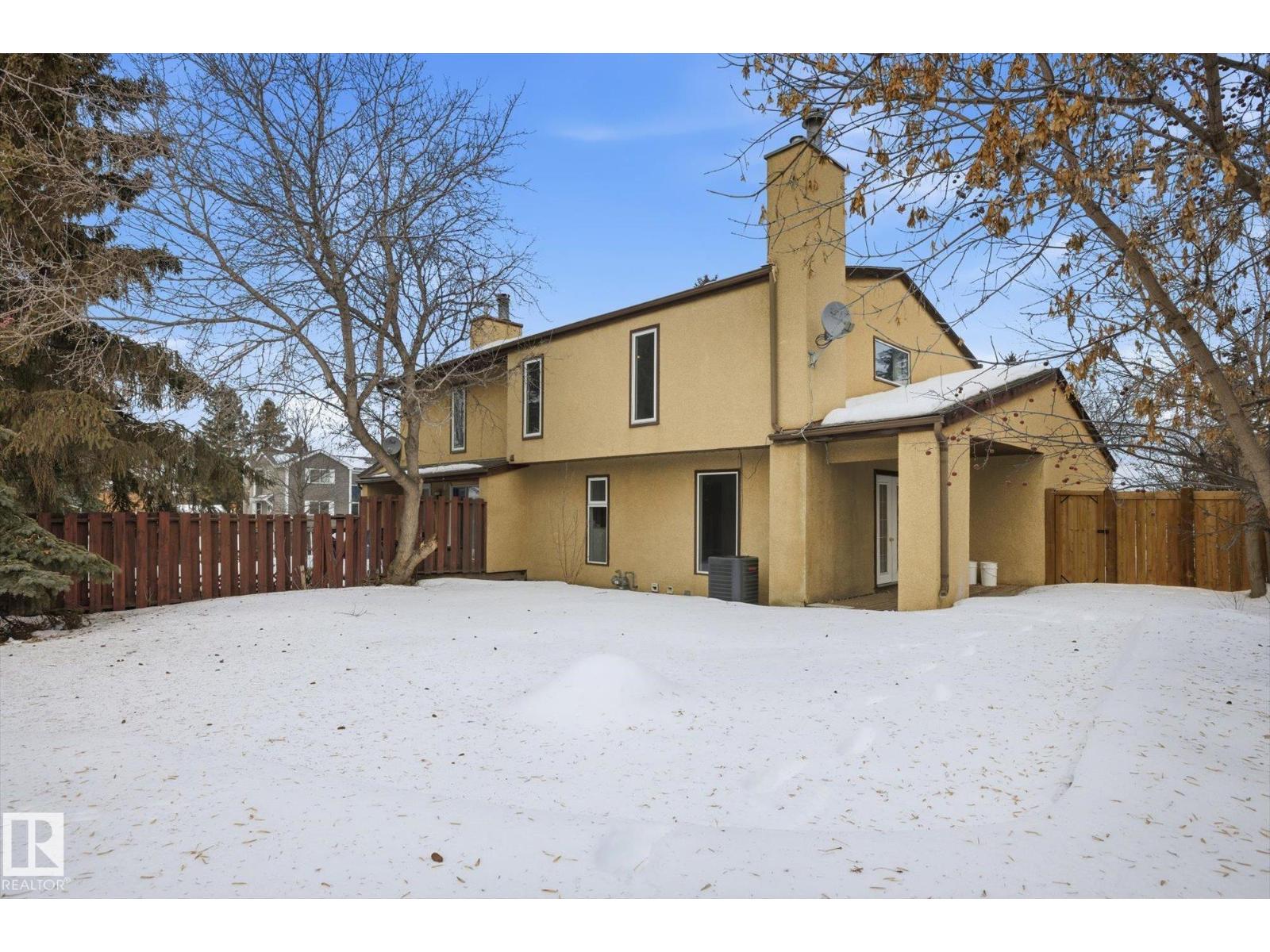 59 WOODLANDS RD, St. Albert