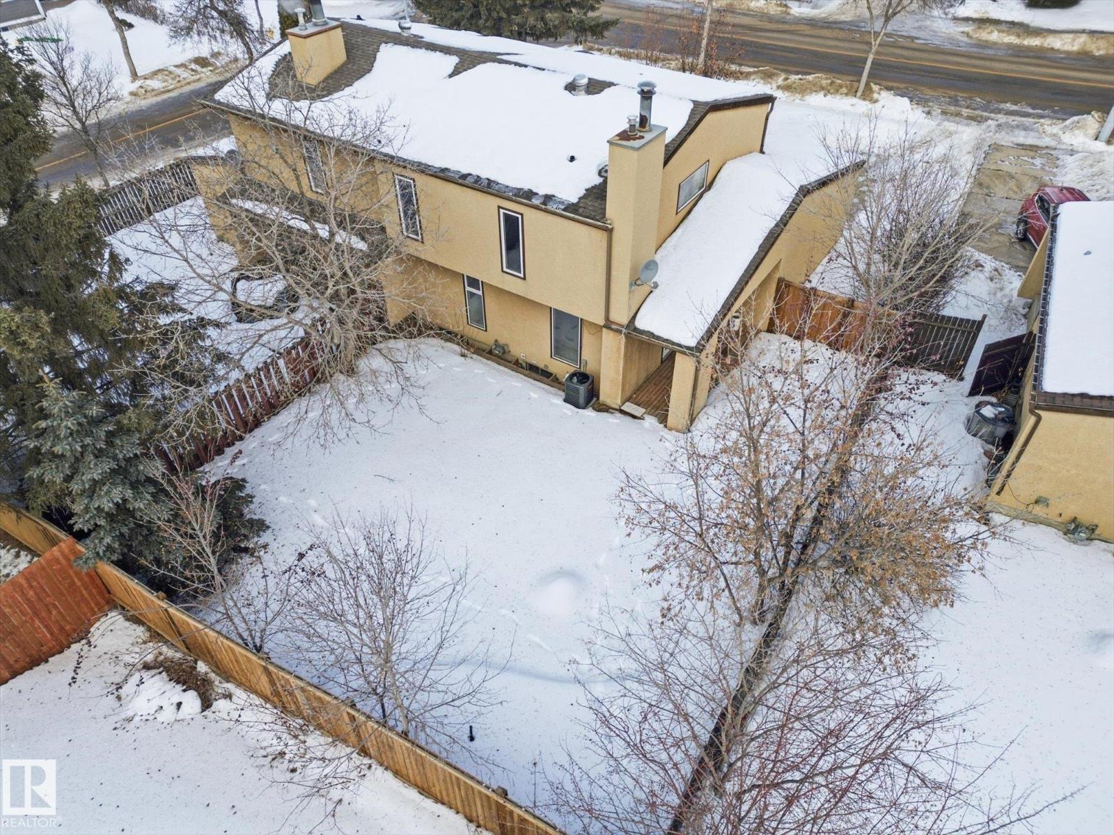 59 WOODLANDS RD, St. Albert