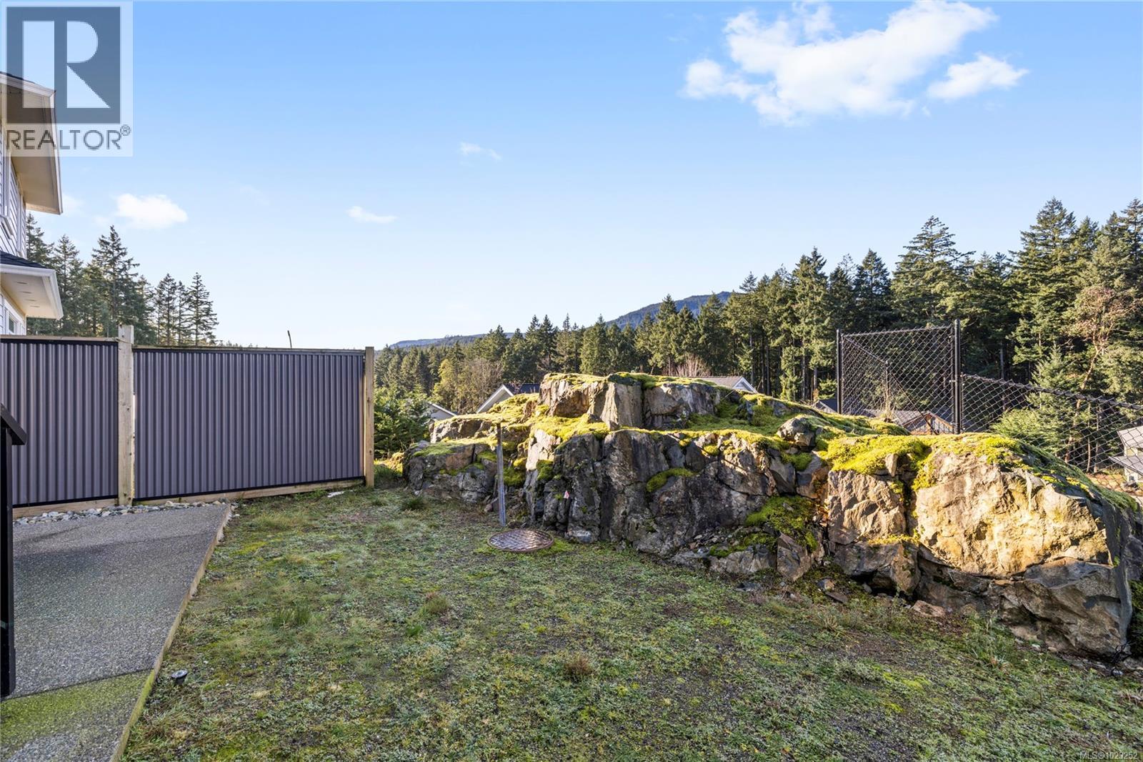 1348 LANGARA DR - 46