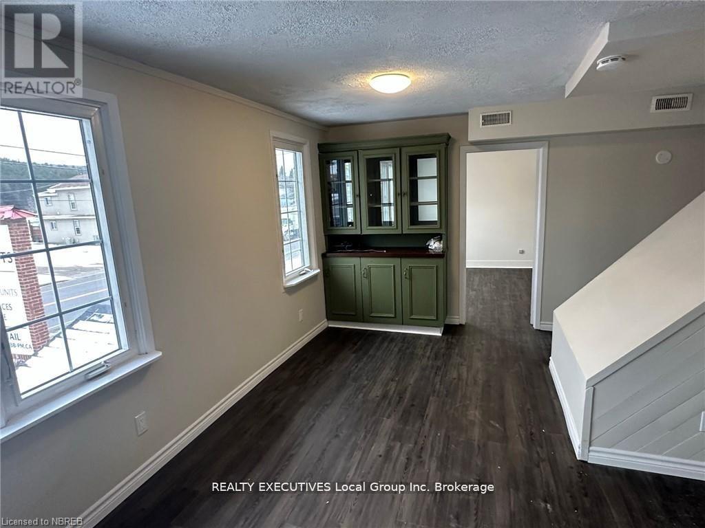 510 VALOIS DRIVE - 11