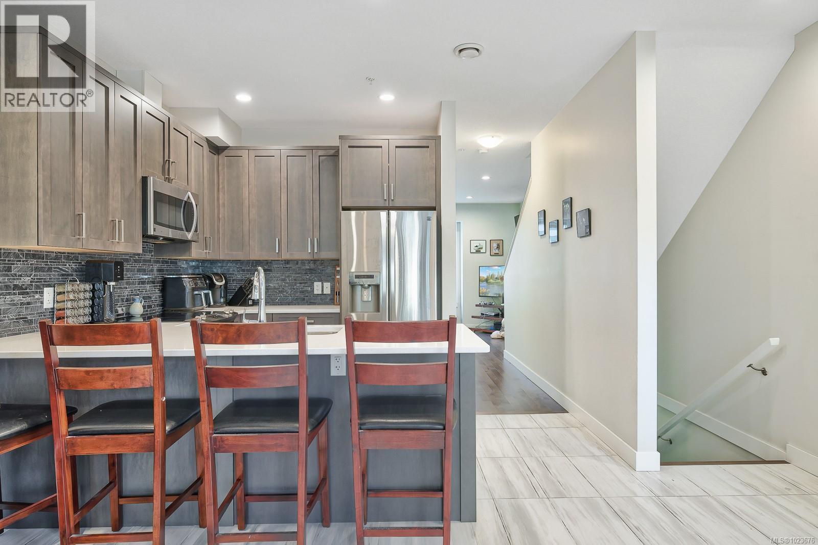 128 6057 Doumont Rd, Nanaimo