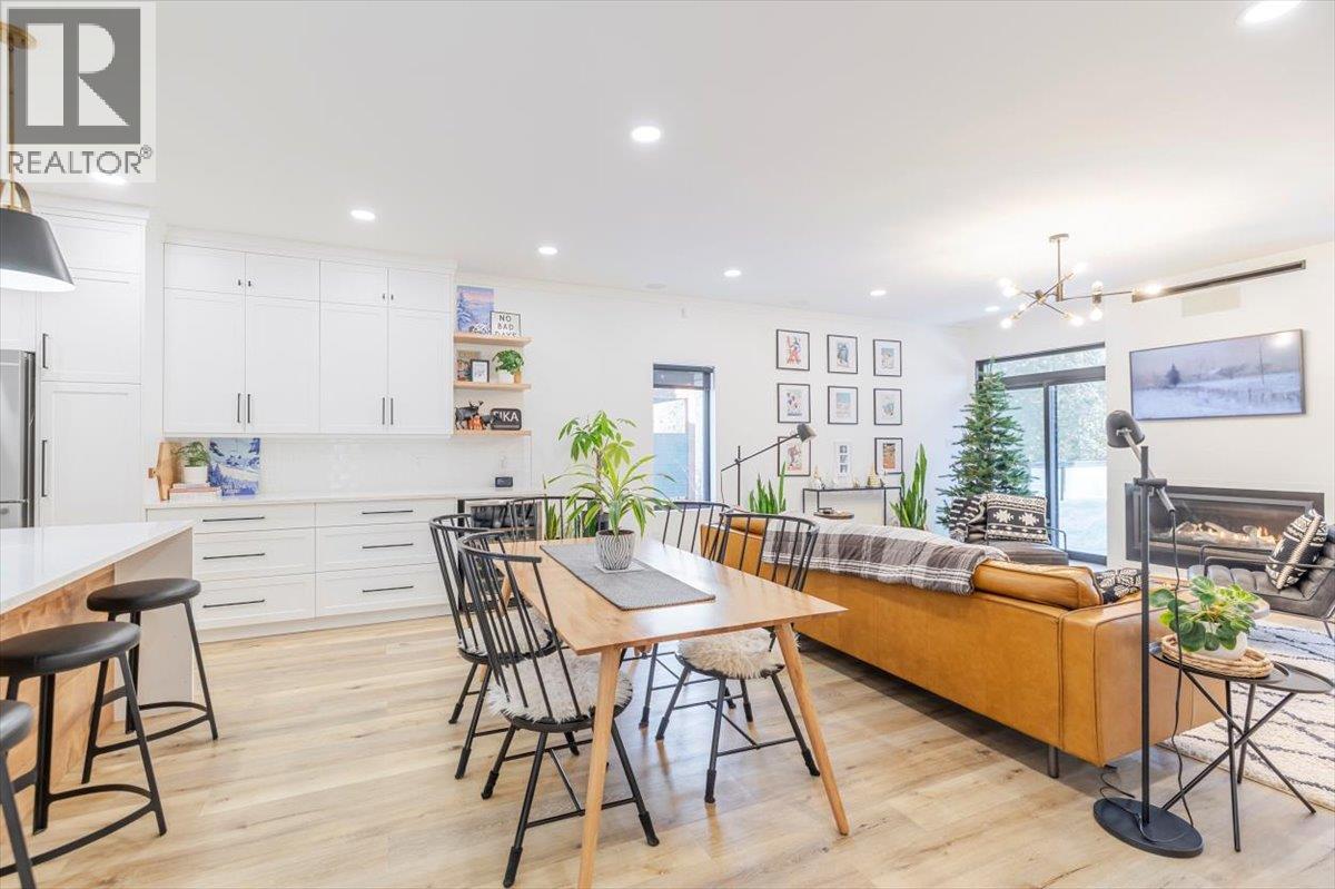 4600 Alpine Way - 24