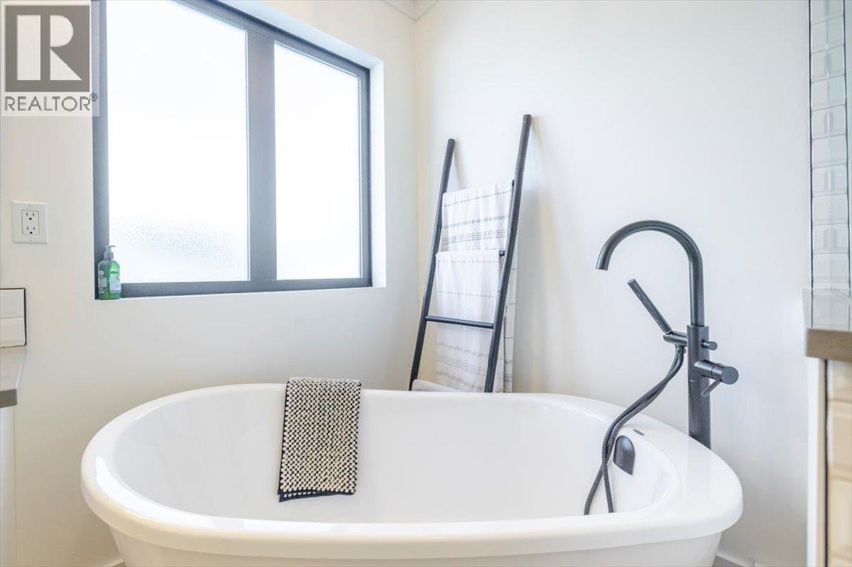 4600 ALPINE WAY - 44