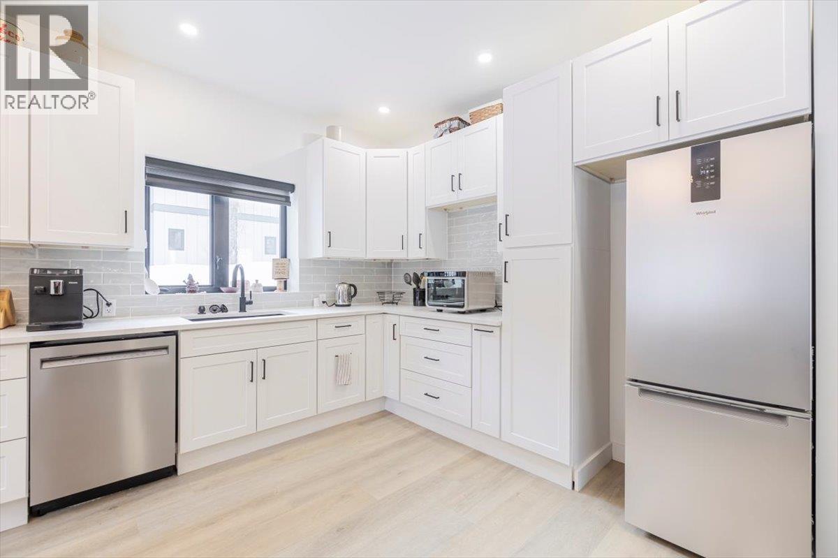 4600 Alpine Way - 57