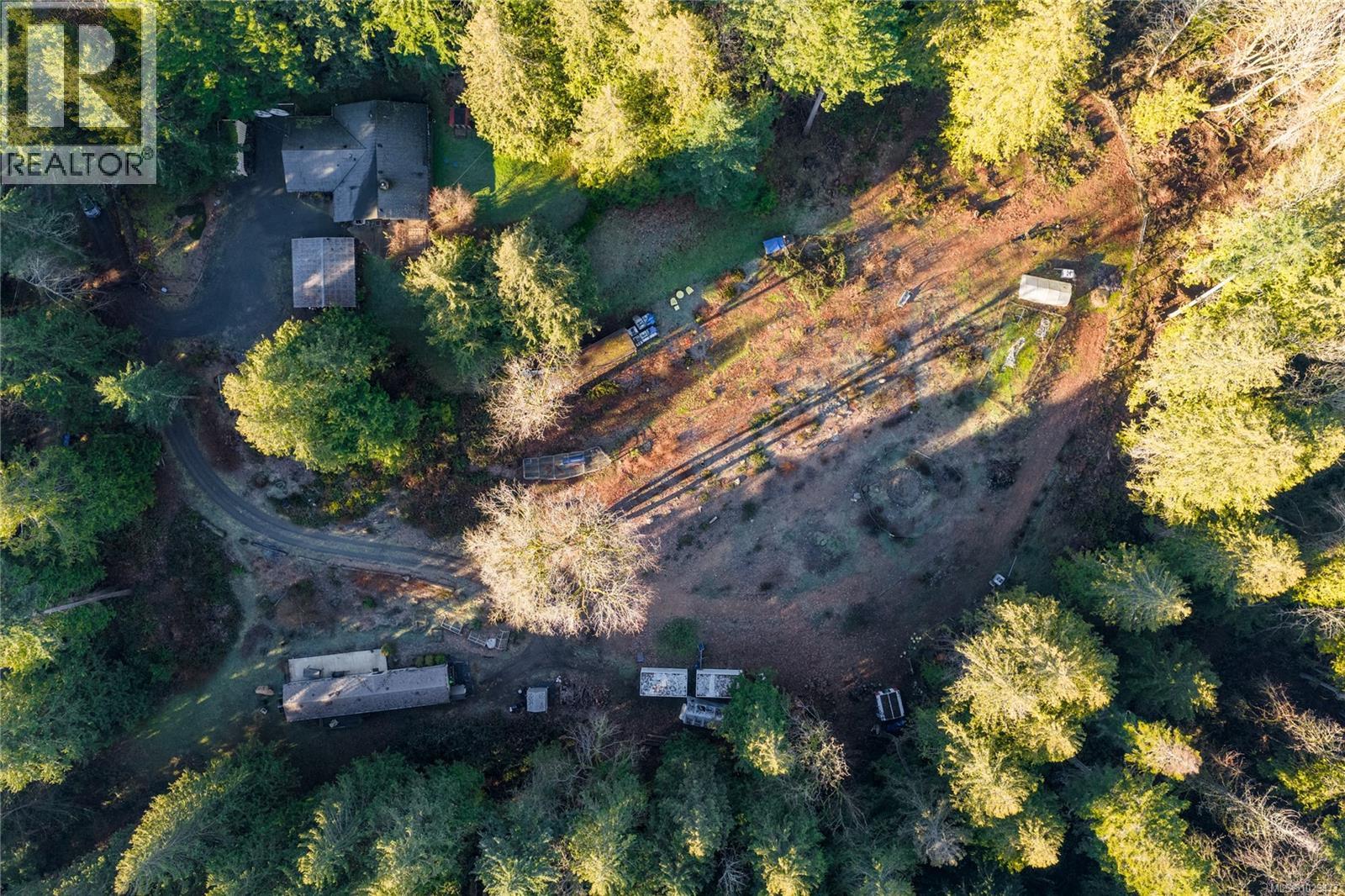 2763 Parker Rd, Nanoose Bay